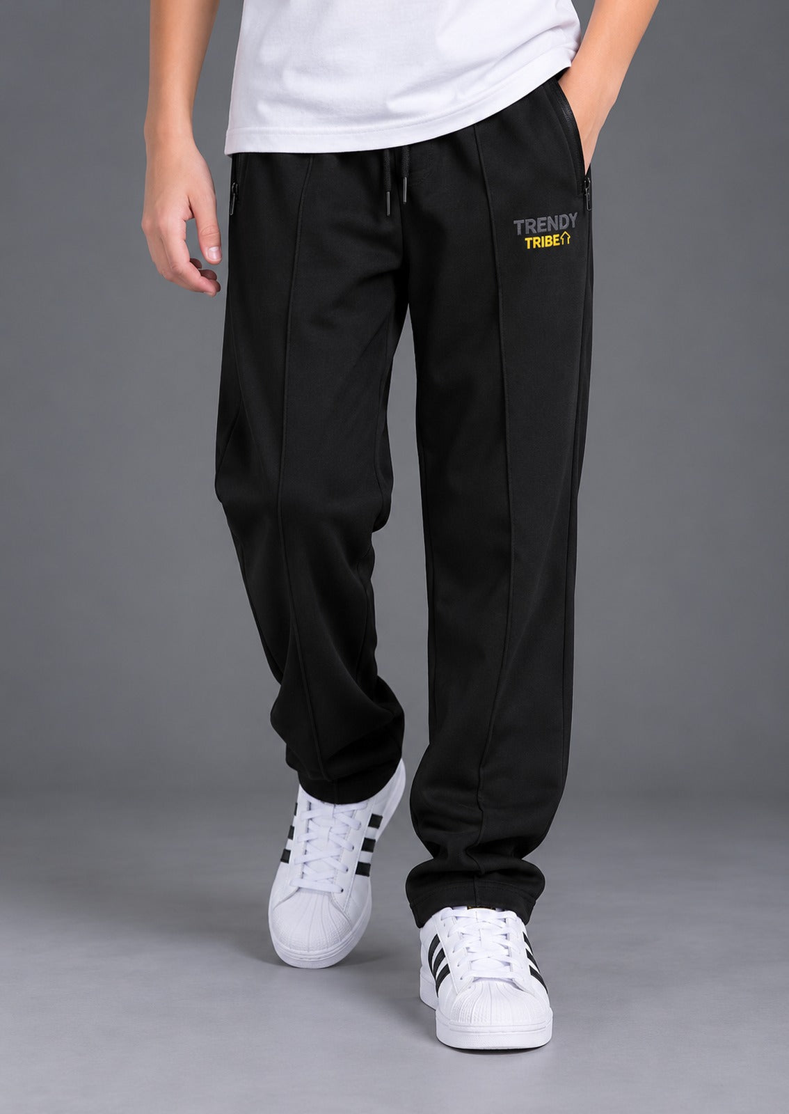 Trendy Tribe Men’s Premium Black Relaxed-Fit Trousers with Modern Straight-Leg Design